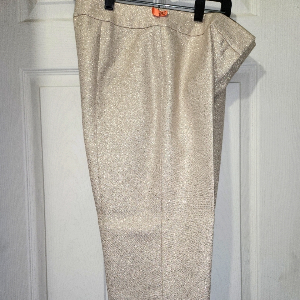 Talbots petite cream and gold pants